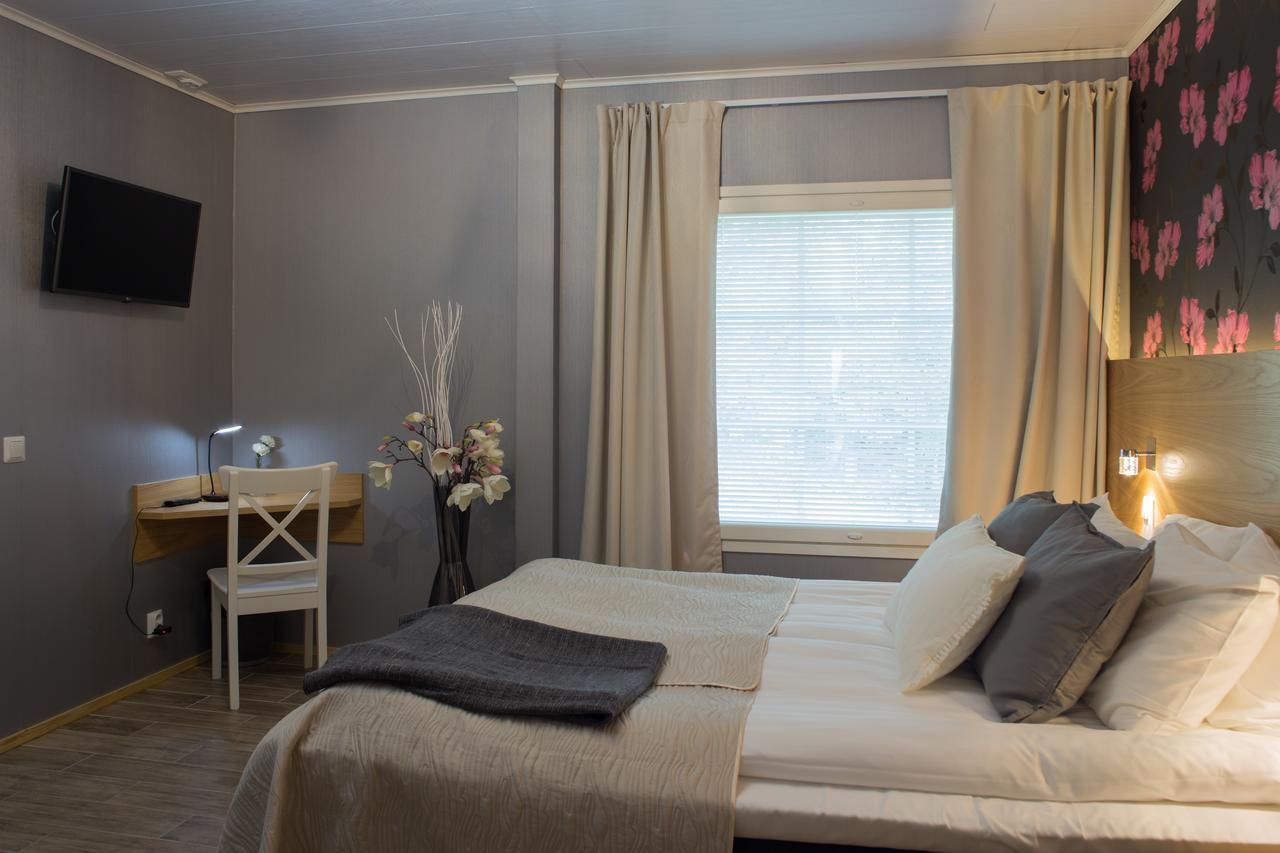 Bed and Breakfast Joensuun Tilan Paeaerakennus Soderkulla  Екстер'єр фото